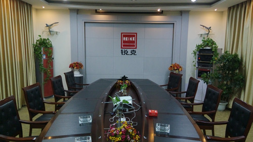 新乡市滤清器有限公司